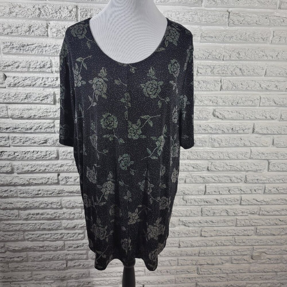 Fashion Bug Women Top 2X Plus Short Sleeve Black Floral Lightweight FLO204XE